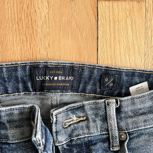 Lucky Brand Jeans - Picture 2 of 3